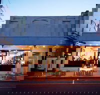 Thousand Pound Wine Bar  Store - Surfers Gold Coast