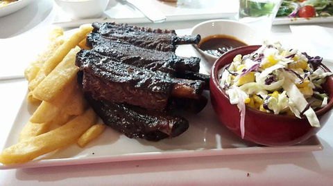 D Bar & Grill - Surfers Gold Coast 0