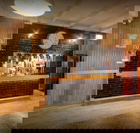 Lake Macquarie Hotel - Surfers Gold Coast