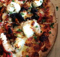 Crust Gourmet Pizza - Surfers Gold Coast