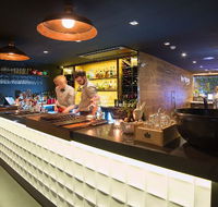 The Oakroom Kitchen and Bar - Surfers Gold Coast
