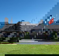 New England Motor Lodge - Surfers Gold Coast