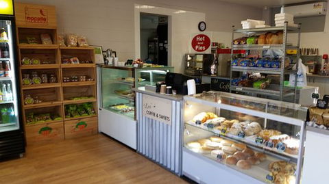 Les' Coffee And Sweets - Surfers Gold Coast 0