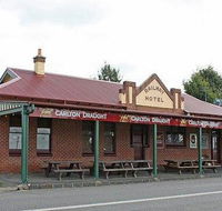 Railway Hotel - Surfers Gold Coast