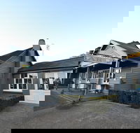 Robertson Inn - Surfers Gold Coast