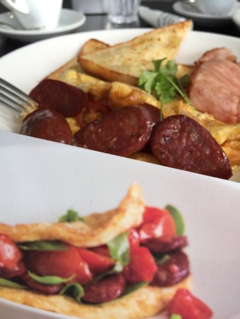 The Coffee Club Canberra Centre - Surfers Gold Coast 0