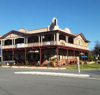 The Royal Hotel - Surfers Gold Coast