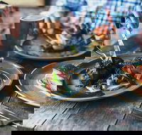 Cooper's Hotel - Surfers Gold Coast