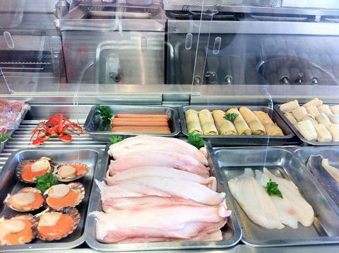 Strathmore Fish Supply - Surfers Gold Coast 0