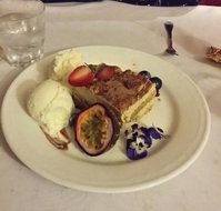 Anna's Restaurant - Surfers Gold Coast