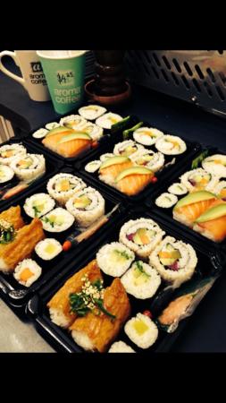 HoWeRoll Cafe - Surfers Gold Coast 0