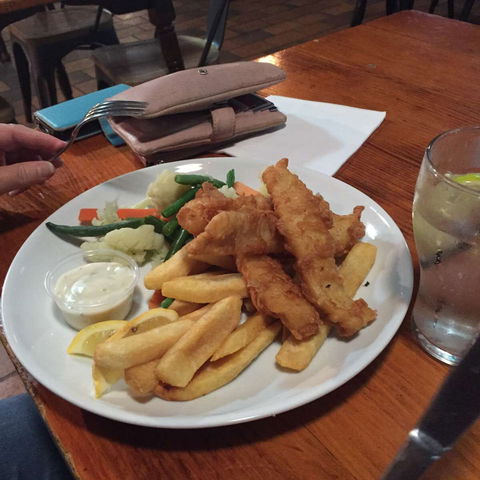 Eagle Hawk Hotel - Surfers Gold Coast 0