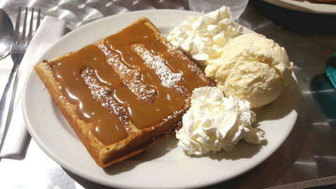 Mumma's Eats 'n' Sweets - Surfers Gold Coast 0