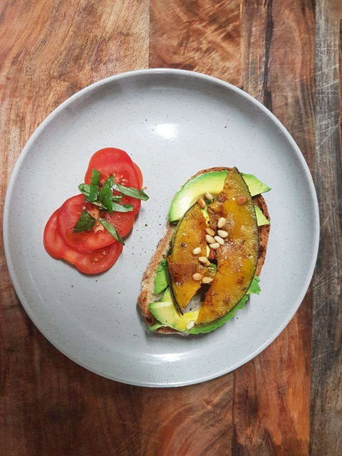 QROMA Café & Bar - Surfers Gold Coast 0