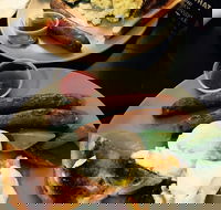 Stone Wall Cafe - Surfers Gold Coast