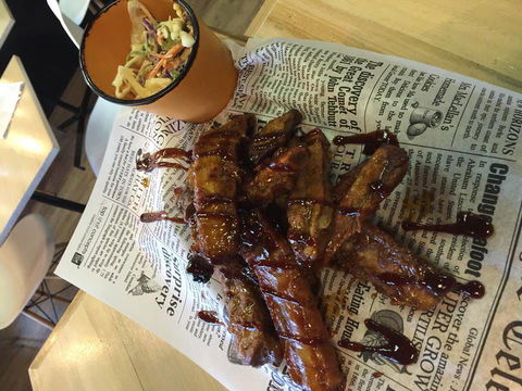 Vibez Cafe - Surfers Gold Coast 0