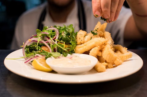 Yarragon Hotel - Surfers Gold Coast 1