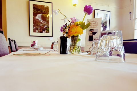 Yarragon Hotel - Surfers Gold Coast 2