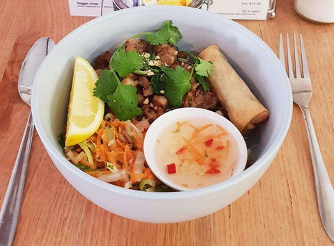 Golden Tree Cafe - Surfers Gold Coast 0