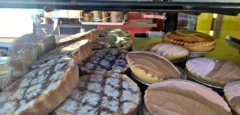 Ray's Gourmet Bakery - Surfers Gold Coast 0