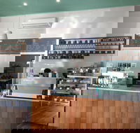 Regnier Cakes - Surfers Gold Coast