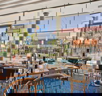 Comfort Inn Blue Lagoon Sails Restaurant - Sails Restaurant Closed Until Further Notice - Surfers Gold Coast