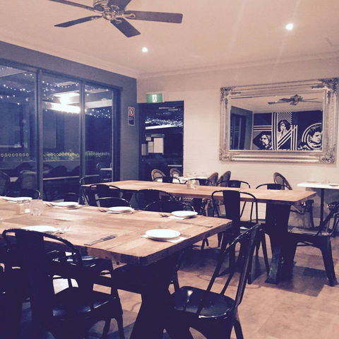 Ikon - Hotel Gracelands - Surfers Gold Coast 0