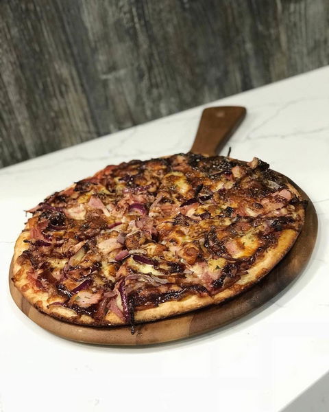 EJZ Pizza - Surfers Gold Coast 0