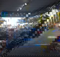 Lou's Cafe Restaurant - Surfers Gold Coast