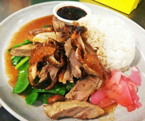 Khamin Thai - Surfers Gold Coast 0