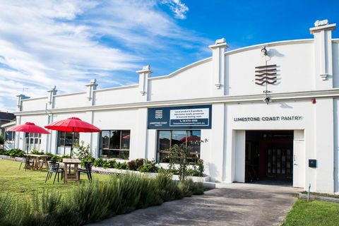 Limestone Coast Pantry - Surfers Gold Coast 0