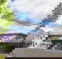 The Glasshouse and Bergin Lounge at Clouds Montville - Surfers Gold Coast