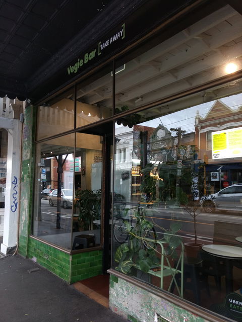 Vegie Bar Takeaway - Surfers Gold Coast 0