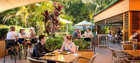 Beerwah Hotel - Surfers Gold Coast 2
