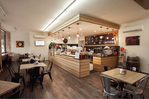 Colombo's Cafe & Pasta Bar - Surfers Gold Coast 0