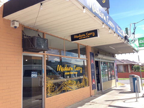Madam Curry - Surfers Gold Coast 0