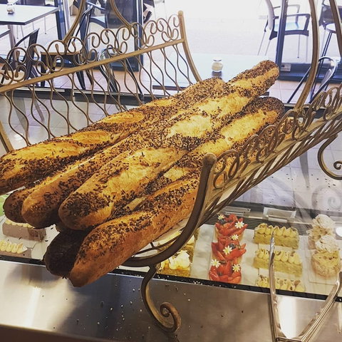 La Petite Souris - Surfers Gold Coast 0