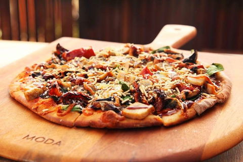 Parkwood International Bar And Bistro - Surfers Gold Coast 0