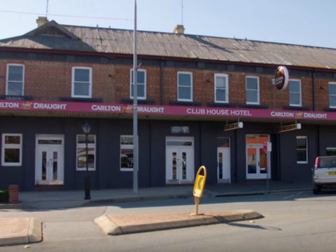 The Clubhouse Hotel - Surfers Gold Coast 2