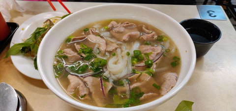 American Hotel - Surfers Gold Coast 0