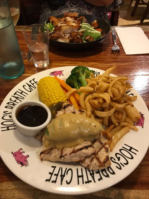 Hog's Australia's Steakhouse - Surfers Gold Coast 0