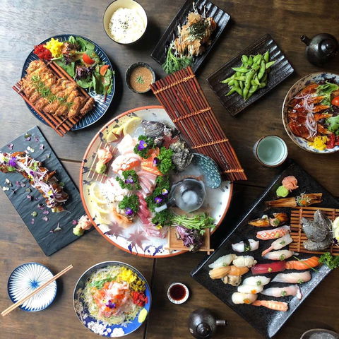 Sushi Table - Surfers Gold Coast 0