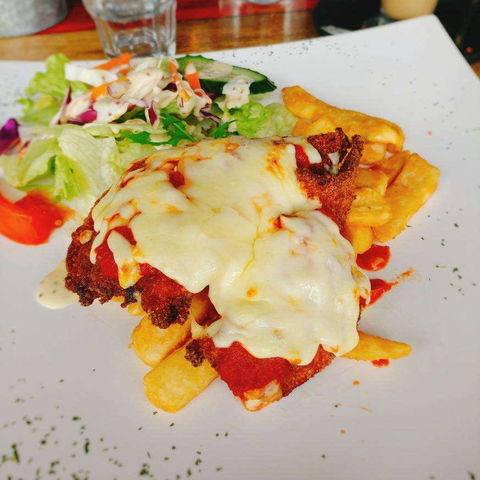 Boots Bar And Restaurant - Surfers Gold Coast 0