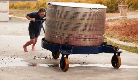 Tomfoolery Wines - Surfers Gold Coast 1