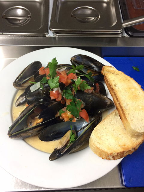The Little Mussel Cafe - Surfers Gold Coast 0