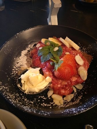M&B Bar - Surfers Gold Coast 0