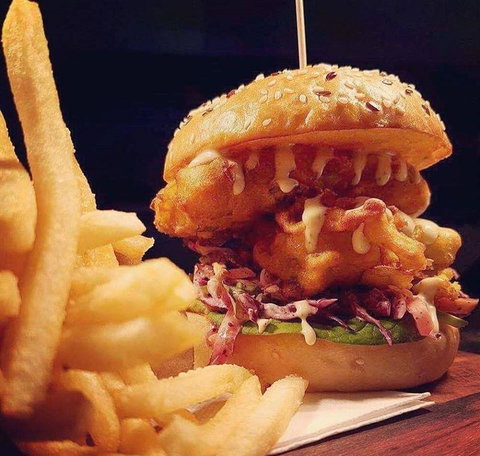 Le P'tit Cafe - Surfers Gold Coast 10