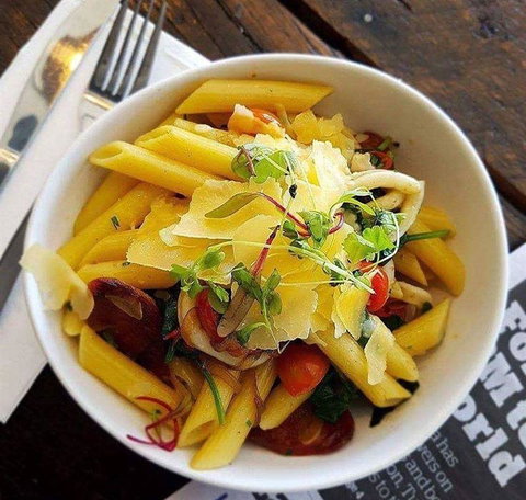 Le P'tit Cafe - Surfers Gold Coast 17