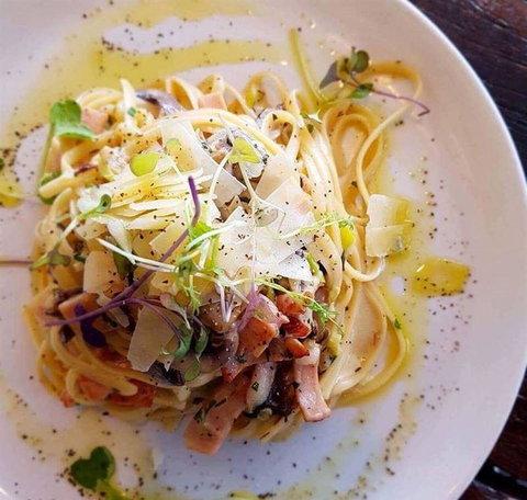 Le P'tit Cafe - Surfers Gold Coast 39