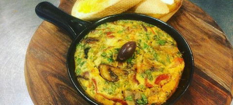 Jones Beach Cafe & Bakery - Surfers Gold Coast 1